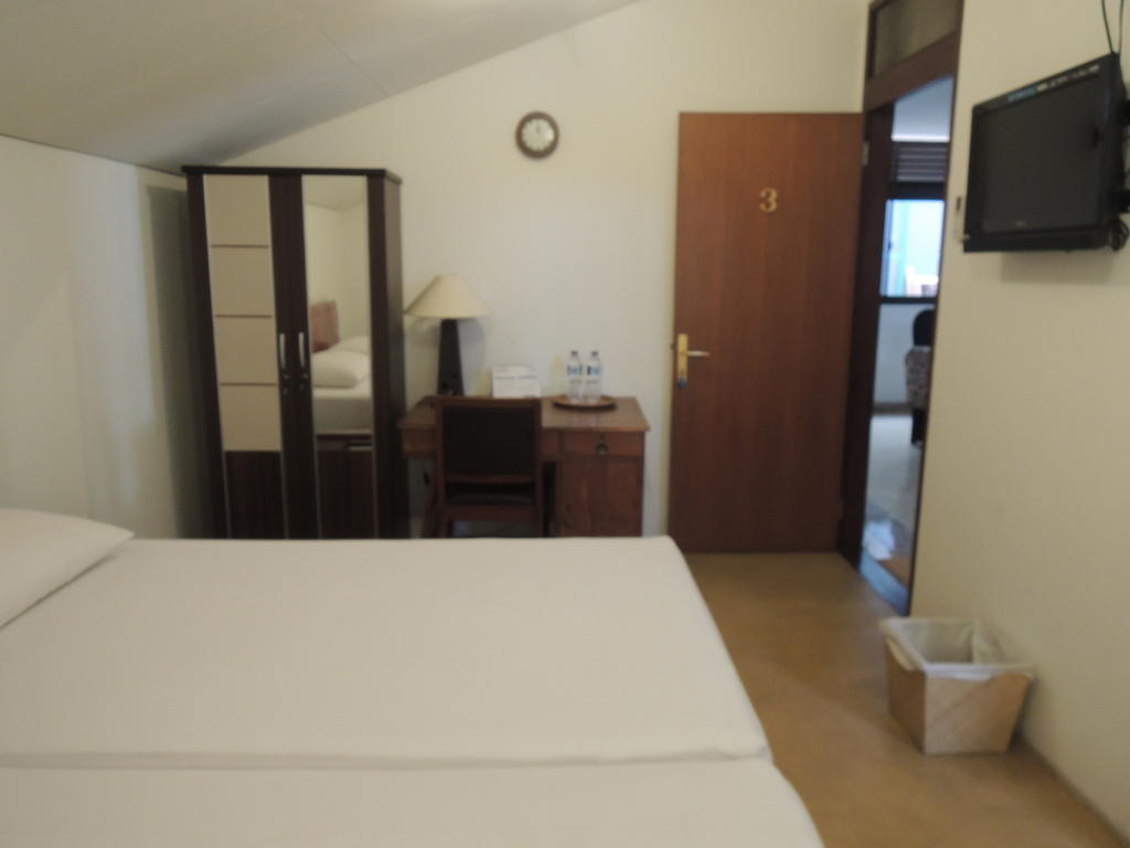 Rumah Polonia Guest House Jakarta Cameră foto